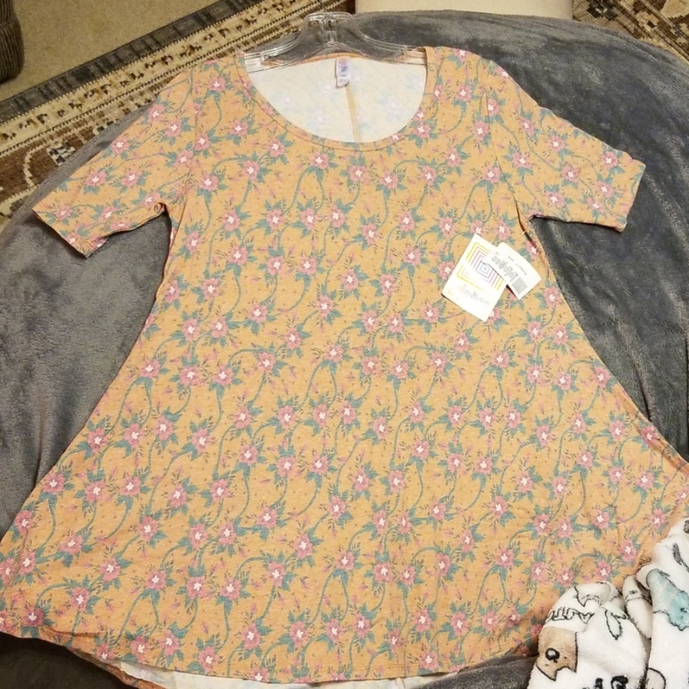 Lularoe XXS Perfect T NWT